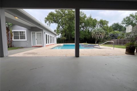 House in Winter Park, Florida 4 bedrooms, 366.78 sq.m. № 1882907 - photo 18