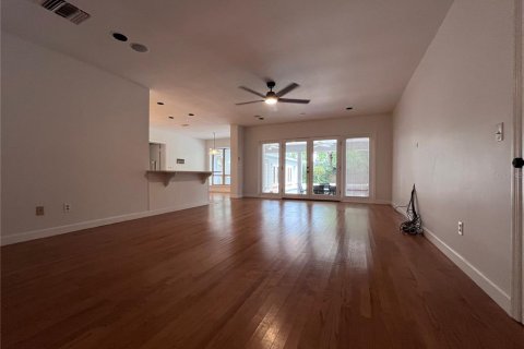 House in Winter Park, Florida 4 bedrooms, 366.78 sq.m. № 1882907 - photo 5