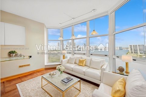Copropriété à vendre à Aventura, Floride: 3 chambres, 232.53 m2 № 1938596 - photo 2