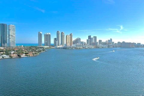 Copropriété à vendre à Aventura, Floride: 3 chambres, 232.53 m2 № 1938596 - photo 1