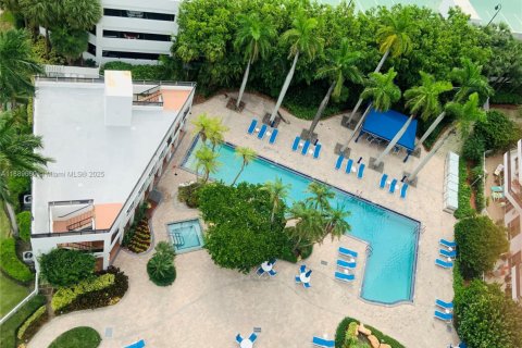 Copropriété à vendre à Aventura, Floride: 3 chambres, 232.53 m2 № 1938596 - photo 12