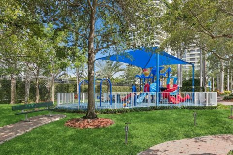 Copropriété à vendre à Aventura, Floride: 3 chambres, 232.53 m2 № 1938596 - photo 27