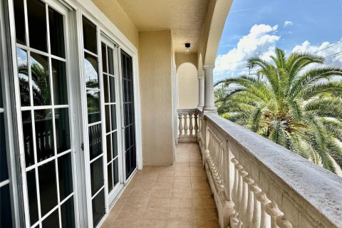 Copropriété à louer à Fort Lauderdale, Floride: 2 chambres, 164.44 m2 № 2439303 - photo 8