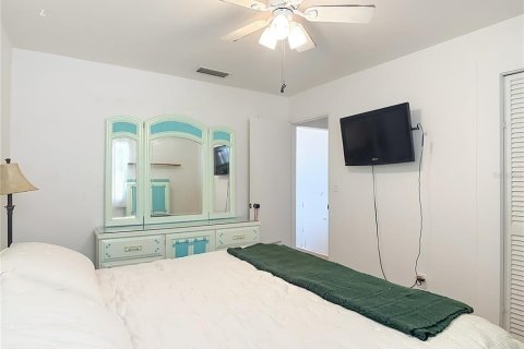 House in Ormond Beach, Florida 3 bedrooms, 111.85 sq.m. № 2098202 - photo 12