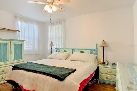 House in Ormond Beach, Florida 3 bedrooms, 111.85 sq.m. № 2098202 - photo 10