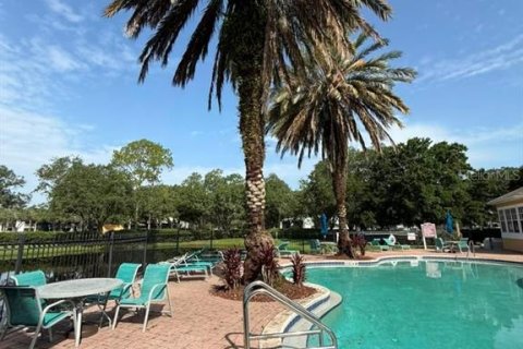 Condo in Orlando, Florida, 2 bedrooms № 2202510 - photo 17