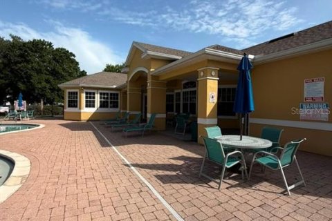 Condo in Orlando, Florida, 2 bedrooms № 2202510 - photo 18