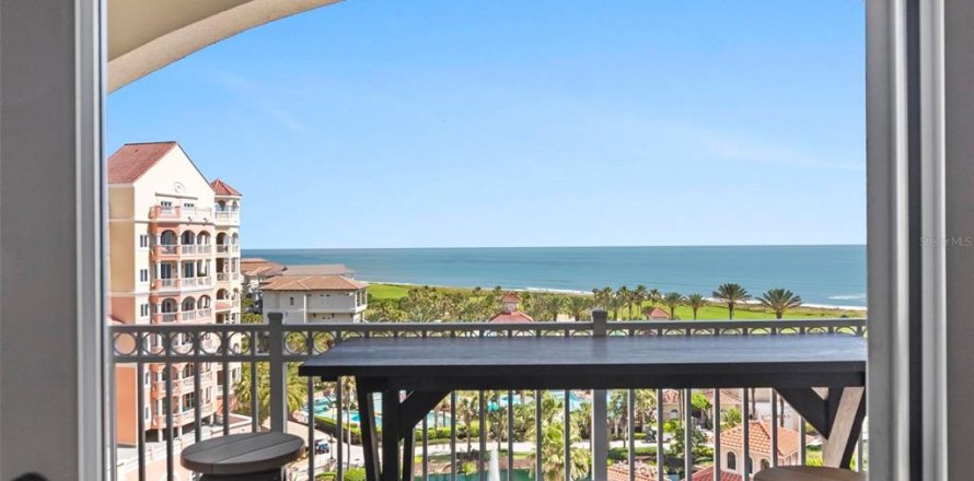 Condominio en Palm Coast, Florida, 3 dormitorios  № 1130403