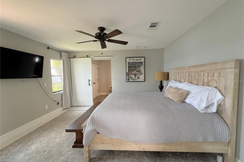 Townhouse in Crystal River, Florida 3 bedrooms, 158.31 sq.m. № 2402746 - photo 24