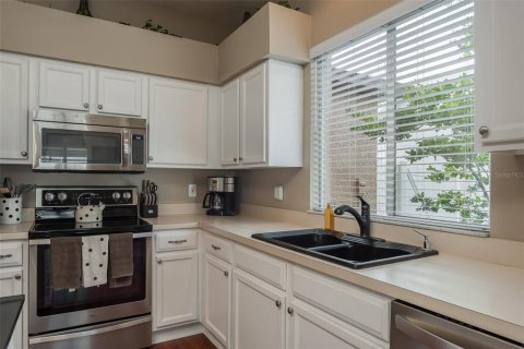 Villa ou maison à vendre à Oldsmar, Floride: 3 chambres, 202.34 m2 № 2431132 - photo 17