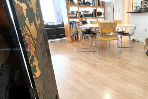 Купить кондоминиум в Бей-Харбор-Айлендс, Флорида 1 спальня, 88.26м2, № 2043600 - фото 14