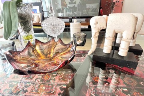 Купить кондоминиум в Бей-Харбор-Айлендс, Флорида 1 спальня, 88.26м2, № 2043600 - фото 13