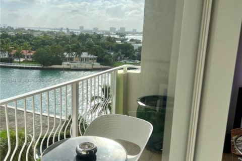 Купить кондоминиум в Бей-Харбор-Айлендс, Флорида 1 спальня, 88.26м2, № 2043600 - фото 4