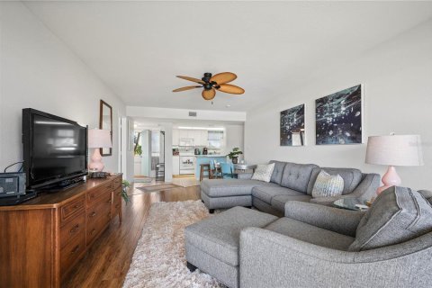 Condo in Punta Gorda, Florida, 2 bedrooms  № 1613852 - photo 12