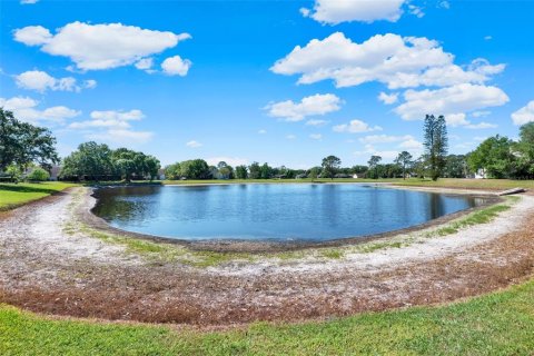 Touwnhouse à vendre à Casselberry, Floride: 2 chambres, 117.06 m2 № 1641017 - photo 19