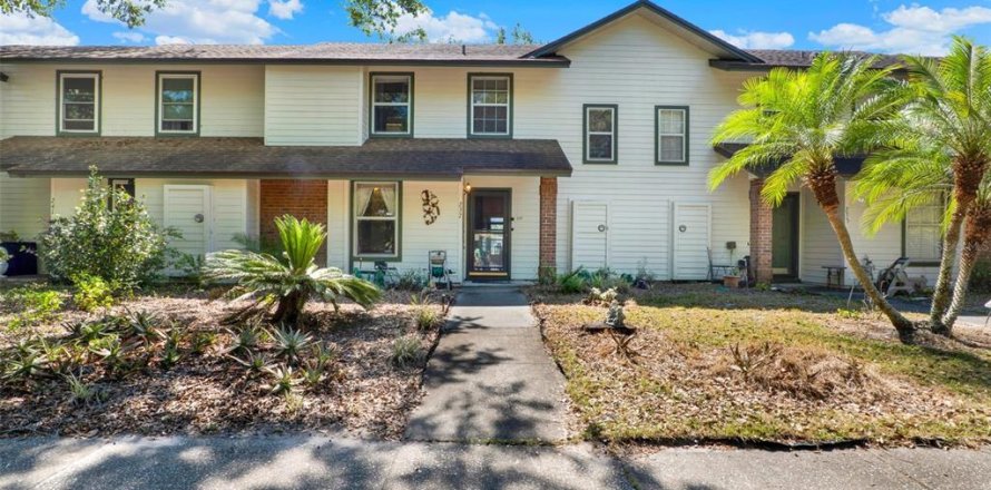 Touwnhouse à Casselberry, Floride 2 chambres, 117.06 m2 № 1641017