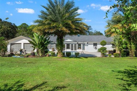 Villa ou maison à DeBary, Floride 5 chambres, 337.33 m2 № 2400081
