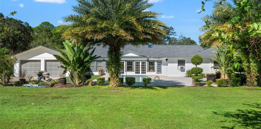 Villa ou maison à DeBary, Floride 5 chambres, 337.33 m2 № 2400081