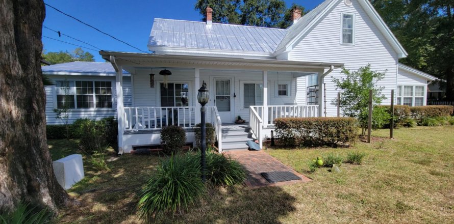 Casa en De Funiak Springs, Florida 3 dormitorios, 231.14 m2 № 558767