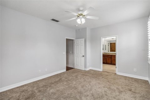 Villa ou maison à louer à Kissimmee, Floride: 5 chambres, 260.13 m2 № 1851102 - photo 30