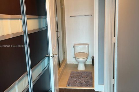 Купить кондоминиум в Майами, Флорида 2 спальни, 120.12м2, № 1790457 - фото 29