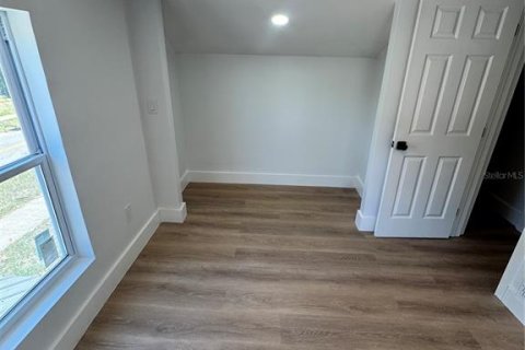 Casa en venta en Eustis, Florida, 2 dormitorios, 78.78 m2 № 2234536 - foto 7
