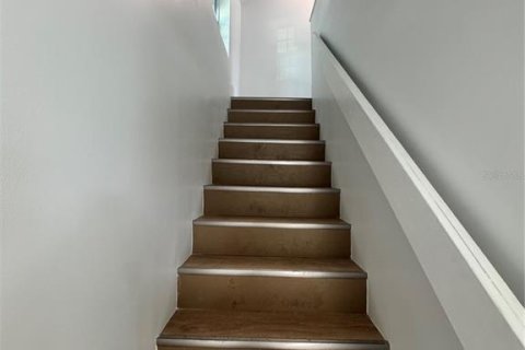 Casa en venta en Eustis, Florida, 2 dormitorios, 78.78 m2 № 2234536 - foto 6