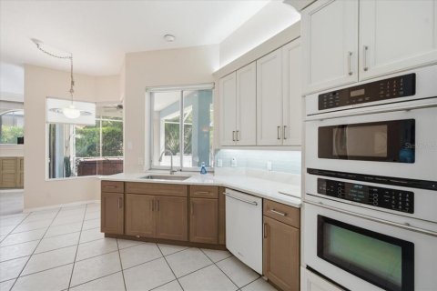 Casa en venta en Weeki Wachee, Florida, 4 dormitorios, 253.53 m2 № 2232241 - foto 23