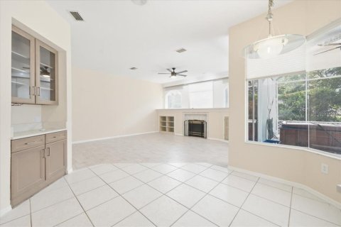 Casa en venta en Weeki Wachee, Florida, 4 dormitorios, 253.53 m2 № 2232241 - foto 30