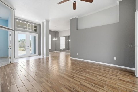 Casa en venta en Weeki Wachee, Florida, 4 dormitorios, 253.53 m2 № 2232241 - foto 13