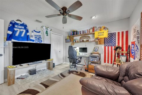 Villa ou maison à vendre à Melbourne, Floride: 4 chambres, 180.42 m2 № 1923205 - photo 20