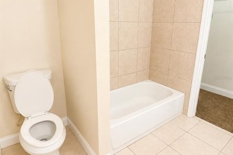 Appartement à louer à Kissimmee, Floride: 3 chambres, 204.85 m2 № 2224779 - photo 8