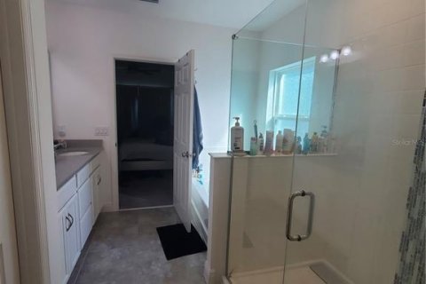 House in Davenport, Florida 4 bedrooms, 196.21 sq.m. № 793630 - photo 11