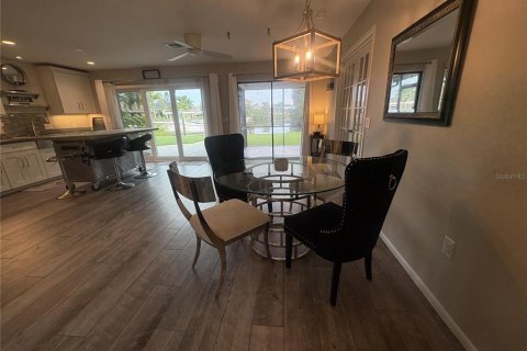 Villa ou maison à louer à Nokomis, Floride: 2 chambres, 130.16 m2 № 2411672 - photo 29