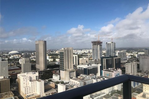 Снять в аренду кондоминиум в Майами, Флорида 1 спальня, 64.2м2, № 2049805 - фото 27