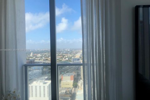 Снять в аренду кондоминиум в Майами, Флорида 1 спальня, 64.2м2, № 2049805 - фото 13
