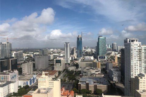 Кондоминиум с 1 спальней в Майами, Флорида № 2049805