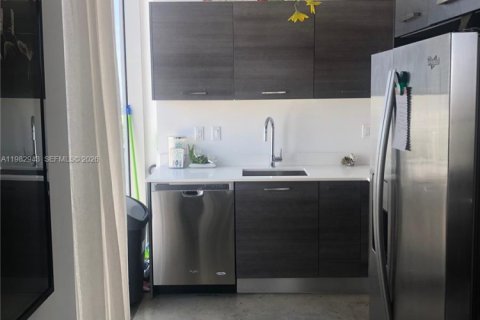 Снять в аренду кондоминиум в Майами, Флорида 1 спальня, 64.2м2, № 2049805 - фото 21