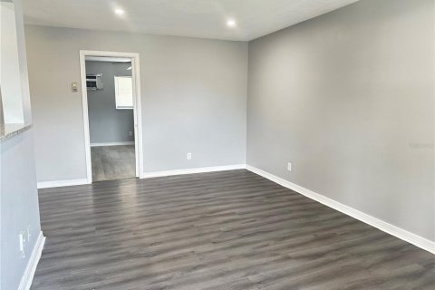Apartment in Saint Petersburg, Florida 1 bedroom, 53.88 sq.m. № 1888709 - photo 13