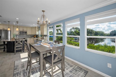 Casa en venta en Palm Harbor, Florida, 3 dormitorios, 198.07 m2 № 1898837 - foto 27