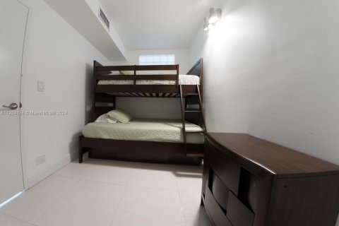 Copropriété à louer à Miami Beach, Floride: 2 chambres, 86.4 m2 № 1860841 - photo 13