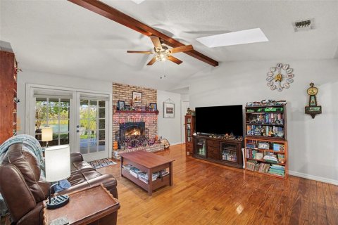 Villa ou maison à vendre à Titusville, Floride: 4 chambres, 185.71 m2 № 2430694 - photo 9