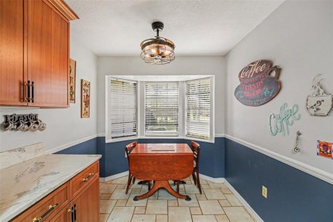 Villa ou maison à vendre à Titusville, Floride: 4 chambres, 185.71 m2 № 2430694 - photo 8