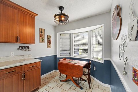 Villa ou maison à vendre à Titusville, Floride: 4 chambres, 185.71 m2 № 2430694 - photo 7
