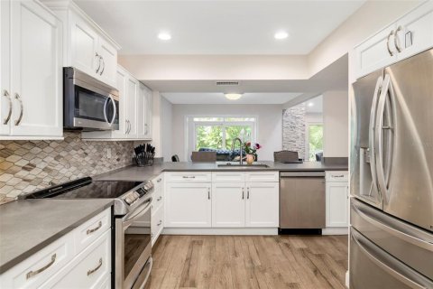 Touwnhouse à vendre à Sarasota, Floride: 3 chambres, 178.65 m2 № 2223708 - photo 21