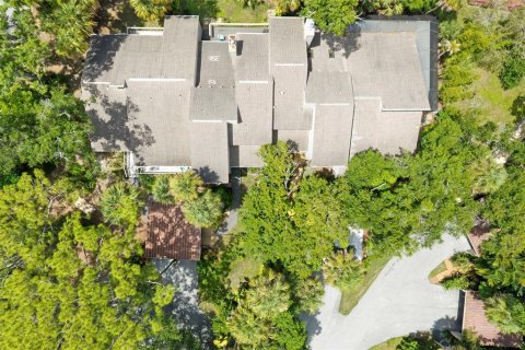 Touwnhouse à vendre à Sarasota, Floride: 3 chambres, 178.65 m2 № 2223708 - photo 2