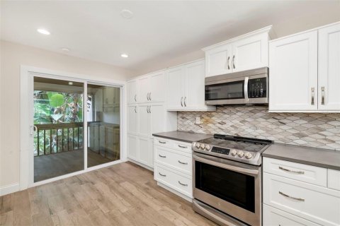 Touwnhouse à vendre à Sarasota, Floride: 3 chambres, 178.65 m2 № 2223708 - photo 19