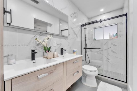 House in Margate, Florida 3 bedrooms, 145.48 sq.m. № 1955747 - photo 20