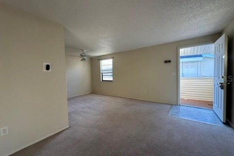 Condo in Oldsmar, Florida, 2 bedrooms № 2196711 - photo 5