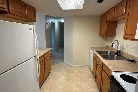 Condo in Oldsmar, Florida, 2 bedrooms № 2196711 - photo 10